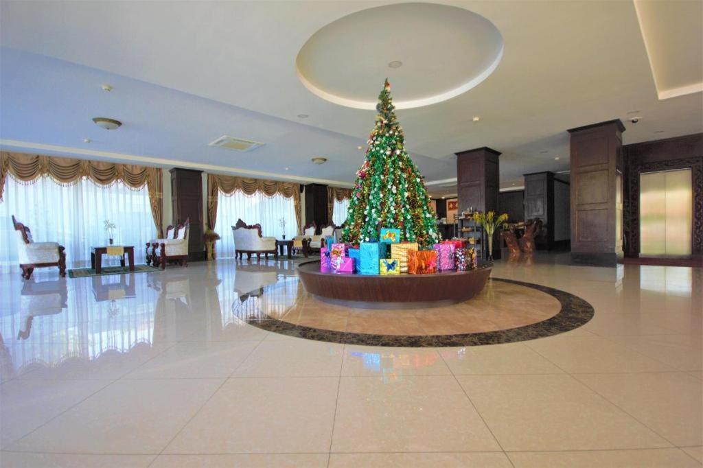 Отель Continental Plaza Vientiane Ban Nongdouang Экстерьер фото